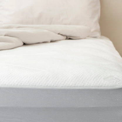 Signature Tencel Jacquard Mattress Protector